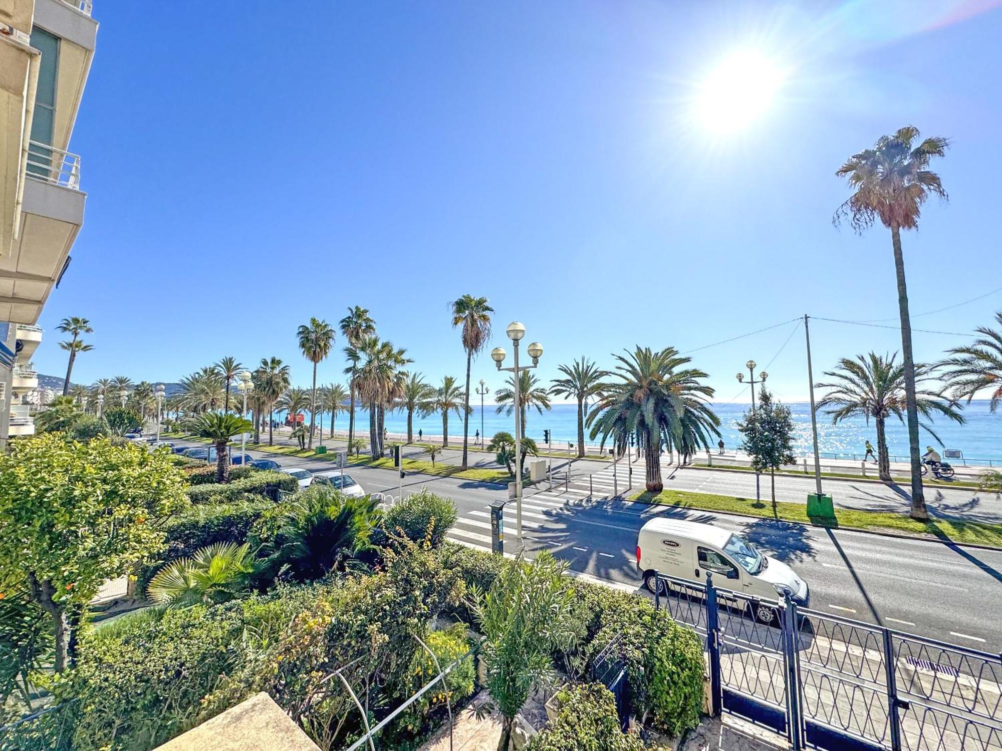 Promenade Holiday - Suffren Beach Nice Exterior foto